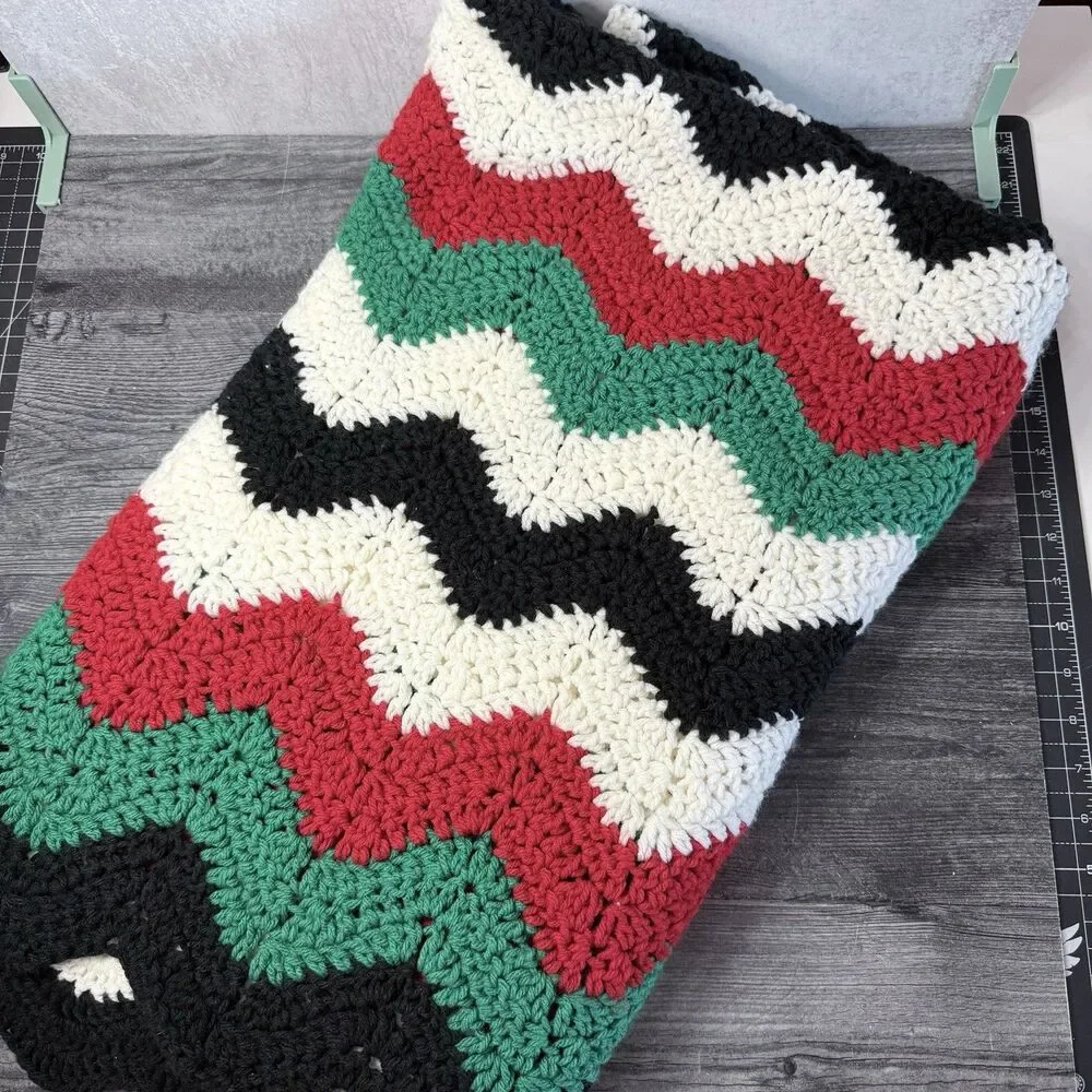 handmade crochet blanket afghan 59” X 71”